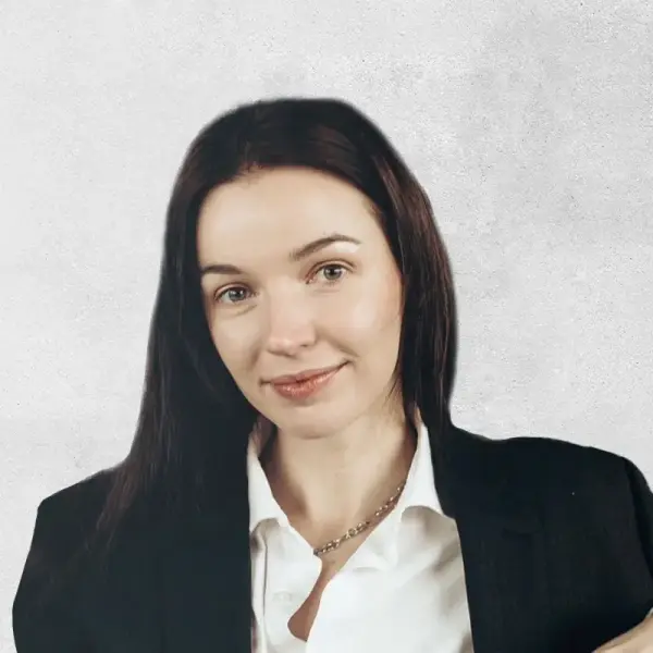 Илона Пукач, психотерапевт и специалист по работе с травмой, New Leaf